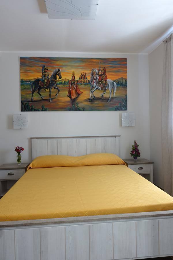 Bb Opera Dei Pupi Bed & Breakfast Syracuse Ngoại thất bức ảnh